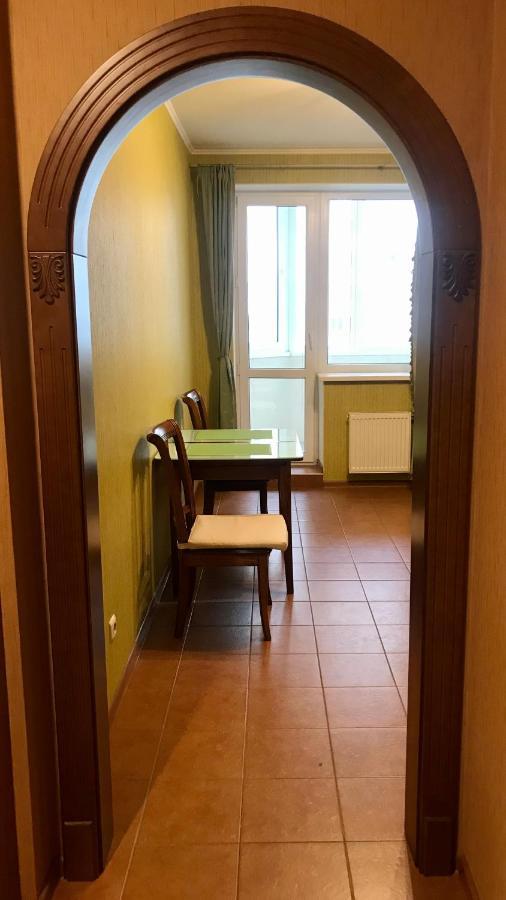 Apartments & Vernissage On Kostandi Street 敖德萨 外观 照片